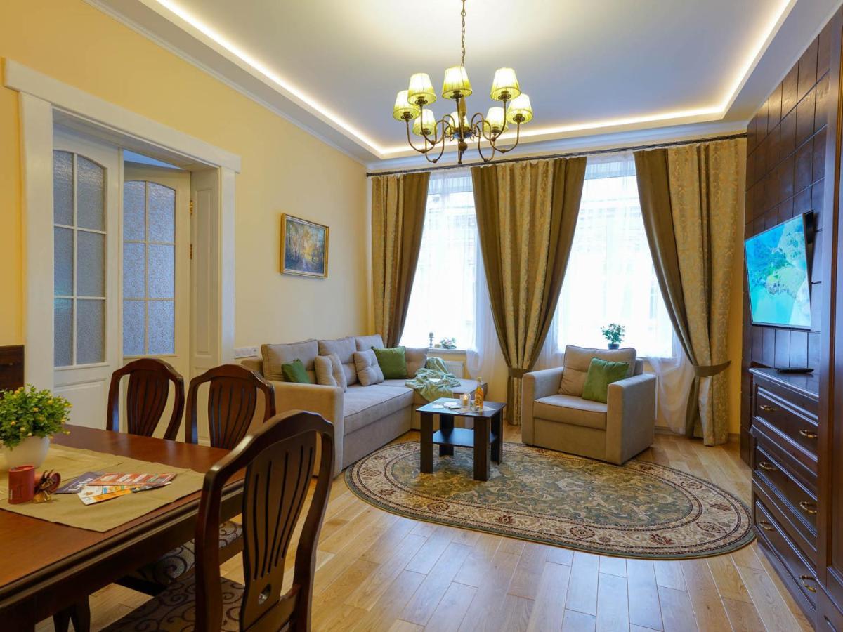 Lviv Suites At Shopena St. 4 Εξωτερικό φωτογραφία