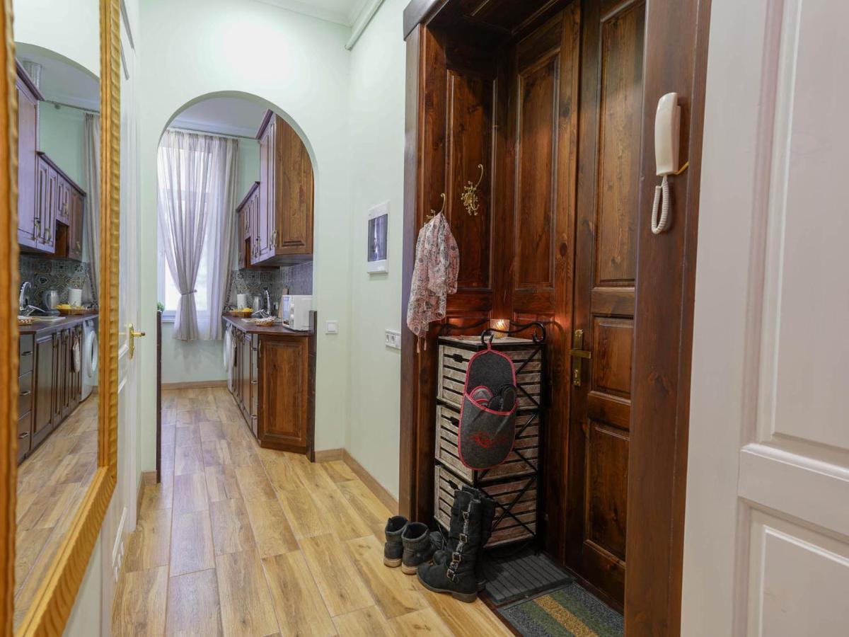 Lviv Suites At Shopena St. 4 Εξωτερικό φωτογραφία
